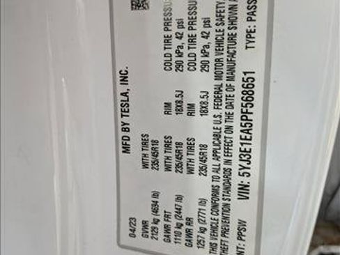 Used 2023 Tesla Model 3 Standard Range RWD image 16