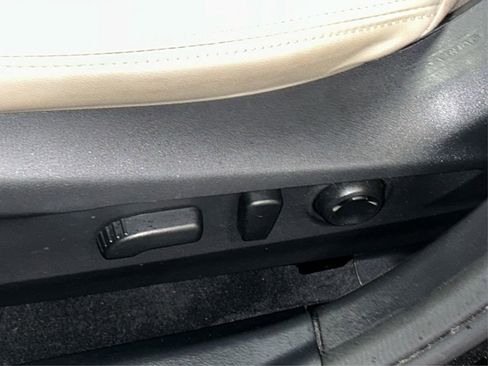 Used 2023 Subaru Legacy Limited image 35