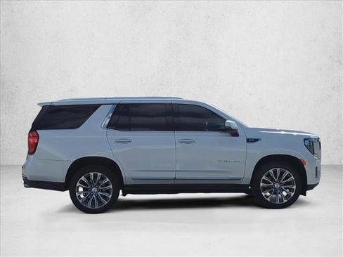 Used 2021 GMC Yukon Denali w/ Denali Ultimate Package RWD image 4