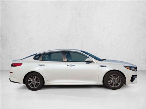 Used 2019 Kia Optima LX FWD image 4