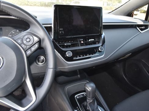 Used 2025 Toyota Corolla SE FWD image 10