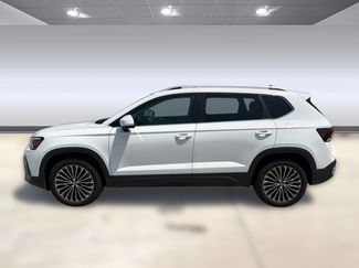 Used 2025 Volkswagen Taos SE FWD video 2