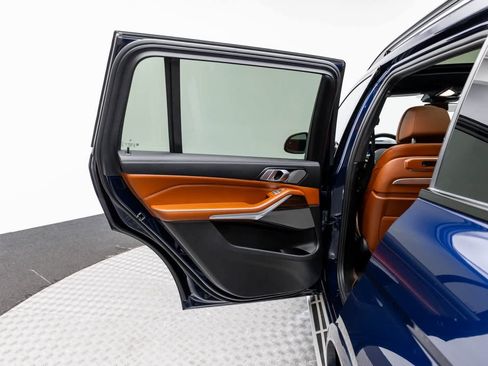 Used 2023 BMW X7 xDrive40i w/ Executive Package image 45