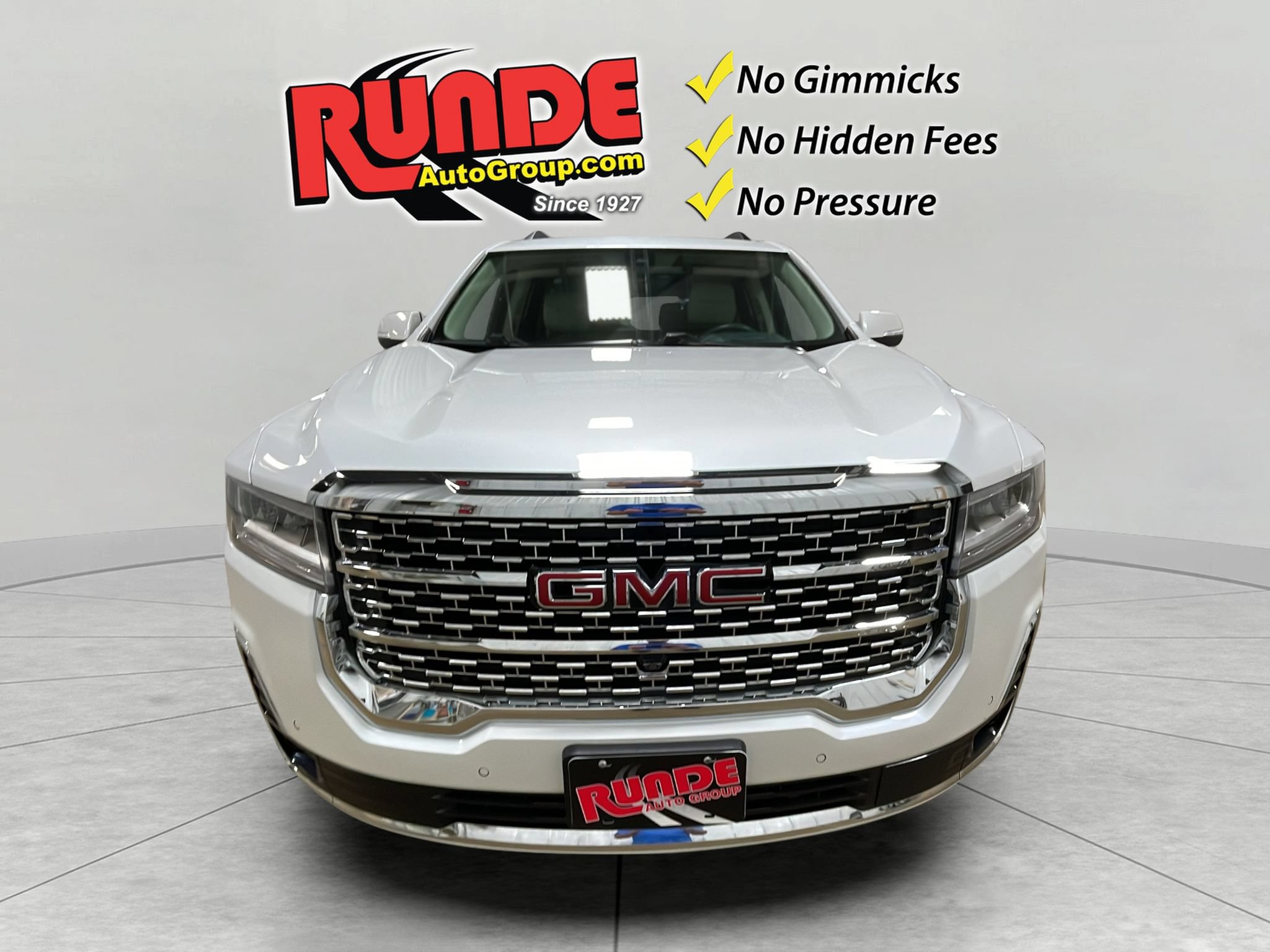 Used 2022 GMC Acadia Denali w/ Denali Ultimate Package AWD/4WD image 9