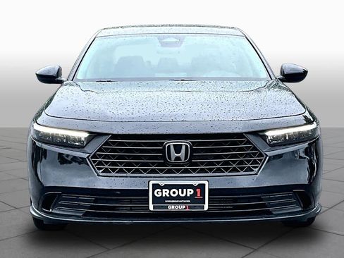 Used 2023 Honda Accord EX image 4