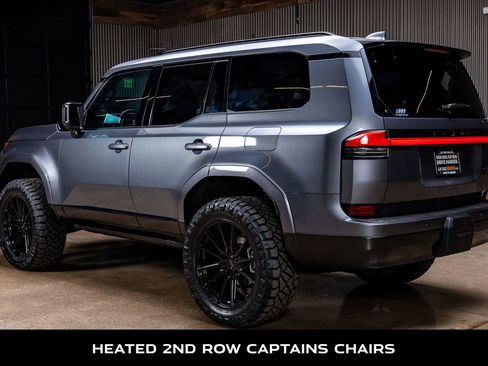 Used 2025 Lexus GX 550 image 7