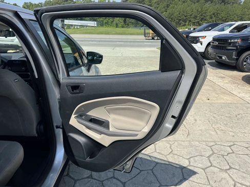 Used 2021 Ford EcoSport S FWD image 13