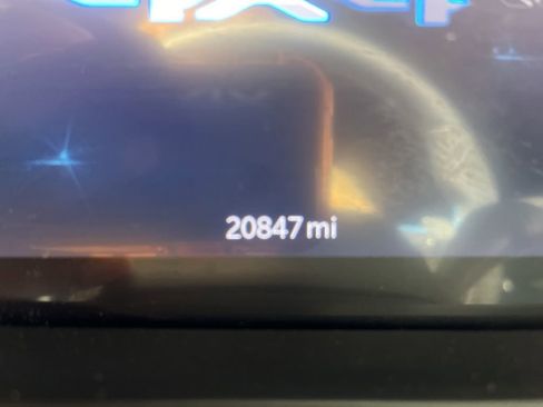 Used 2022 Jeep Grand Cherokee Trailhawk w/ Luxury Tech Group III image 2