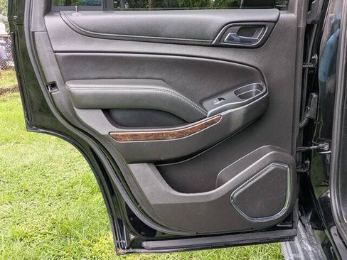 Used 2017 Chevrolet Tahoe LT AWD/4WD image 29