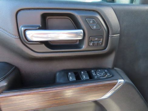 Used 2022 Chevrolet Silverado 3500 High Country w/ Safety Package II AWD/4WD image 25