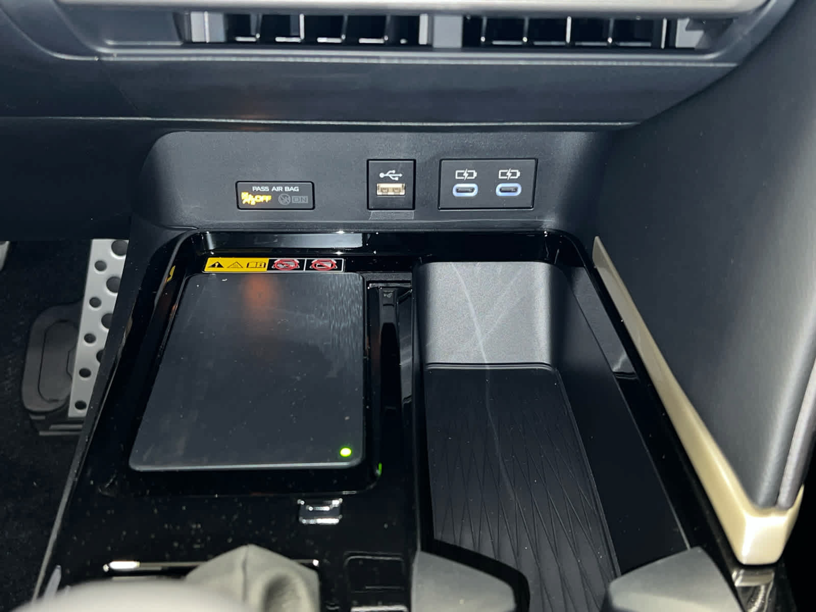 New 2026 Toyota Camry XSE AWD/4WD image 21