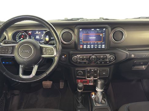 Used 2021 Jeep Wrangler Unlimited Rubicon 4xe w/ Cold Weather Group image 16