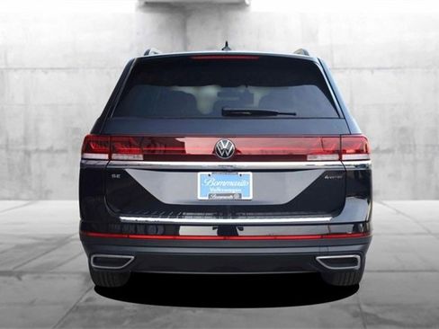 New 2026 Volkswagen Atlas SE image 6