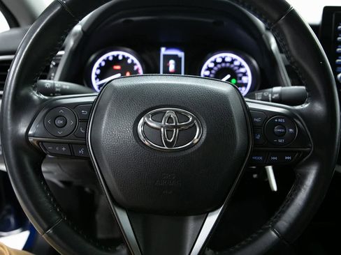 Used 2023 Toyota Camry SE image 14