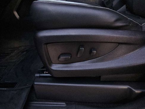 Used 2018 GMC Sierra 1500 SLT w/ Enhanced Driver Alert Package image 18