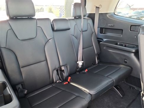 New 2025 Kia Telluride S image 18