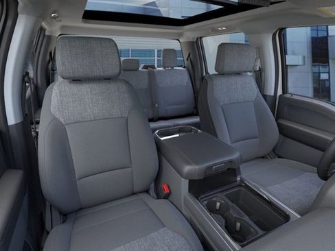 New 2026 Ford F250 XLT w/ XLT Premium Package image 10