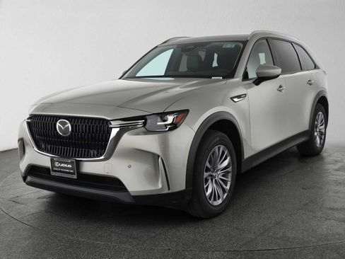 Used 2025 MAZDA CX-90 Plug-In Hybrid w/ Preferred AWD/4WD image 7