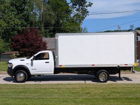 Used 2022 RAM 4500 Tradesman RWD image 8