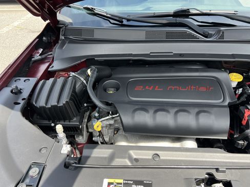 Used 2021 Jeep Compass Latitude AWD/4WD image 24
