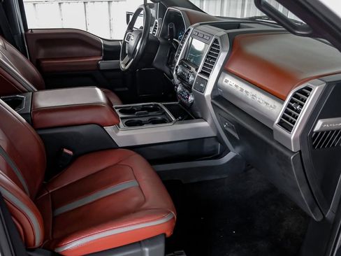 Used 2018 Ford F350 Platinum w/ Platinum Ultimate Package image 12