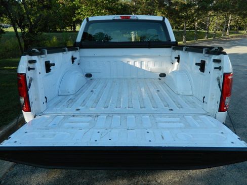Used 2015 Ford F150 XL w/ Equipment Group 101A Mid image 10