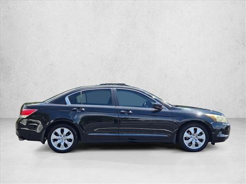 Used 2010 Honda Accord EX-L image 4