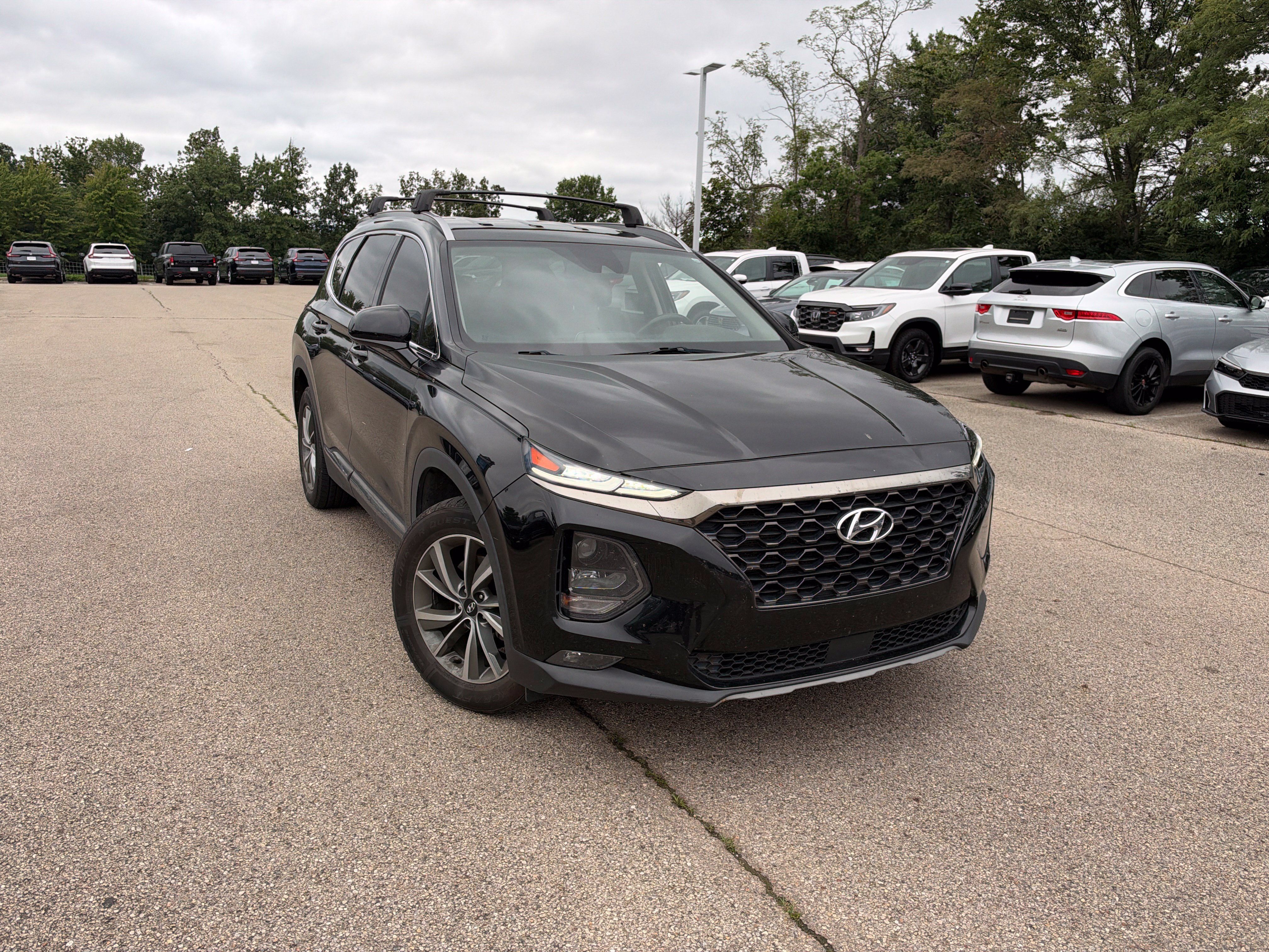 Used 2019 Hyundai Santa Fe SEL AWD/4WD image 18