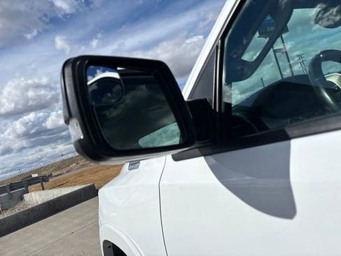 Used 2020 RAM 1500 Laramie image 30