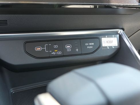 New 2026 Kia Carnival SX Prestige image 19