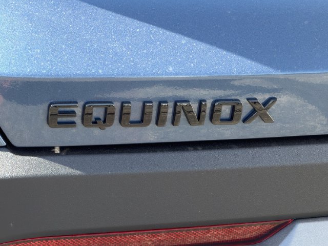 New 2027 Chevrolet Equinox LT w/ Midnight Edition FWD image 7