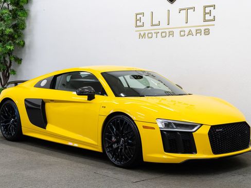 Used 2018 Audi R8 V10 plus AWD/4WD image 7