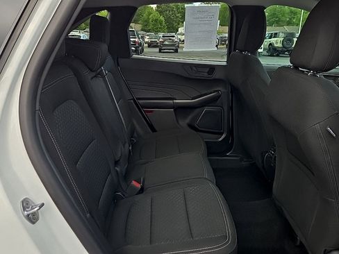 Certified 2024 Ford Escape Active AWD/4WD image 22