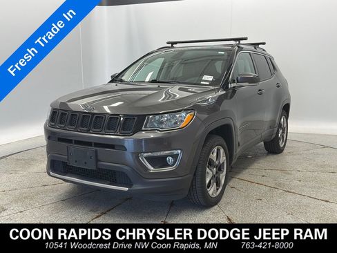 Used 2018 Jeep Compass Limited w/ Navigation Group AWD/4WD image 1