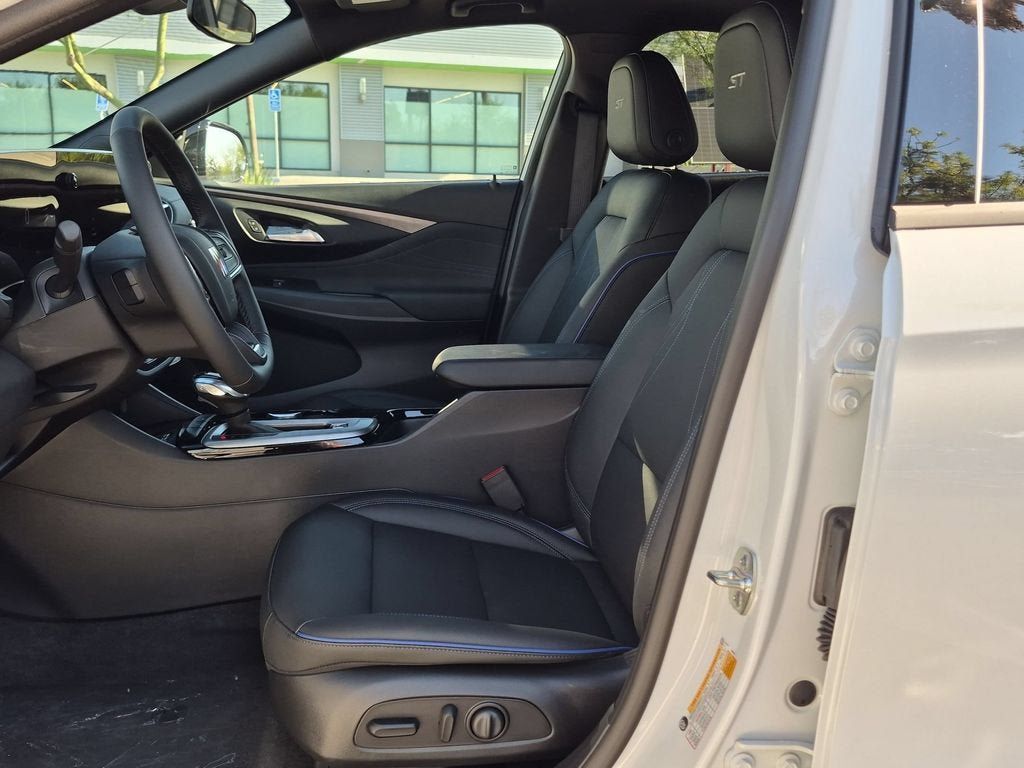 New 2026 Buick Envista Sport Touring w/ Convenience I Package FWD image 19