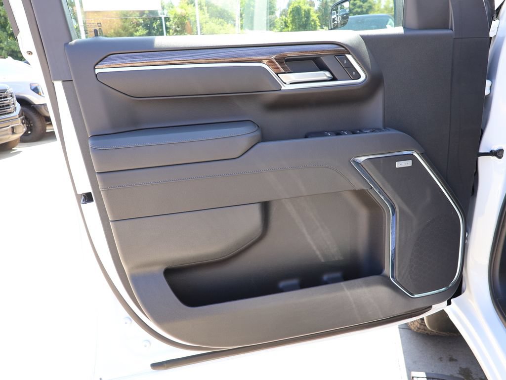 New 2026 Chevrolet Silverado 1500 LT Trail Boss w/ Convenience Package II AWD/4WD image 13