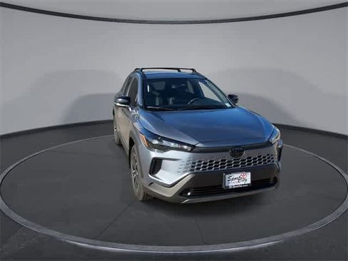 New 2026 Toyota Corolla Cross SE image 2