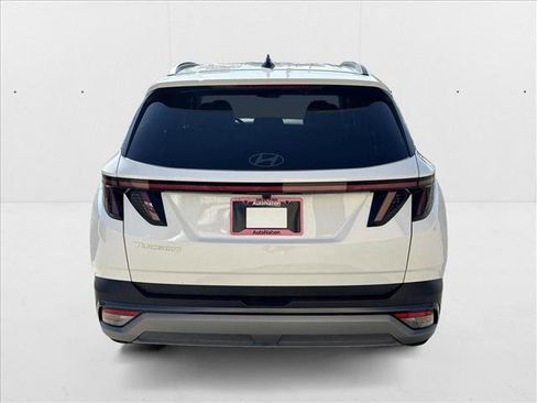 New 2025 Hyundai Tucson SEL image 8