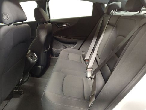 Used 2024 Chevrolet Malibu LT FWD image 18