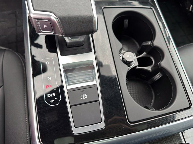 Used 2025 Audi Q7 3.0T Premium Plus AWD/4WD image 26