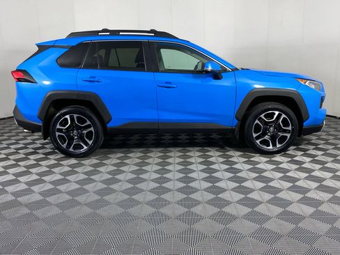 Used 2019 Toyota RAV4 Adventure AWD/4WD image 6