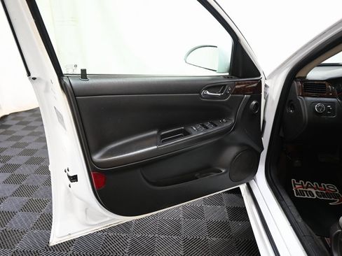 Used 2014 Chevrolet Impala Limited LS image 20