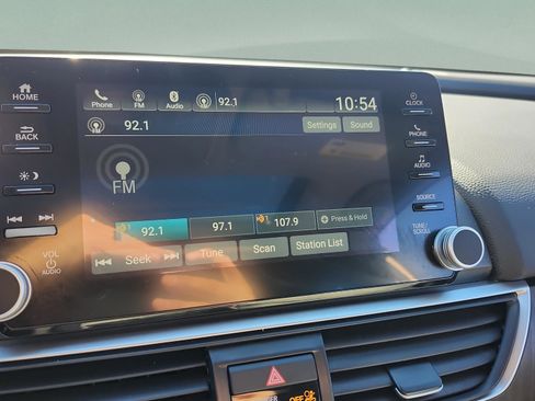 Used 2020 Honda Accord EX image 35