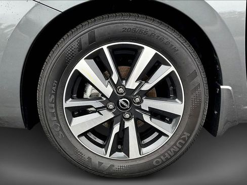 New 2025 Nissan Versa SV w/ Trunk Package image 12