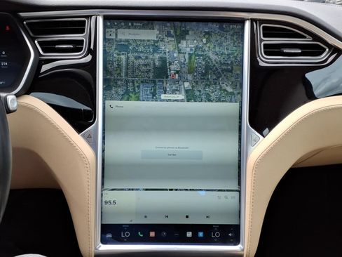 Used 2014 Tesla Model S 60 RWD image 18