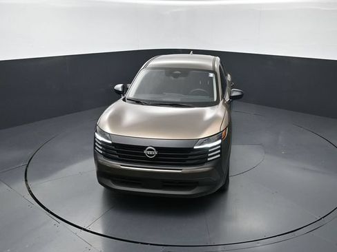 Used 2025 Nissan Kicks S w/ Interior Electronics Package FWD image 24