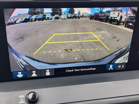 Used 2024 Honda Accord Touring image 23