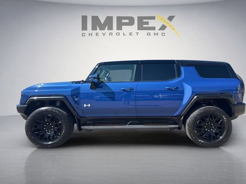 Used 2024 GMC Hummer EV 2X AWD/4WD image 2