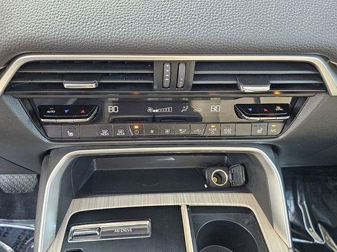 Certified 2024 MAZDA CX-90 Plug-In Hybrid w/ Preferred image 35