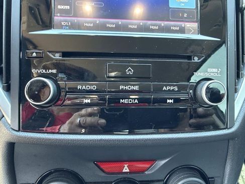 Used 2021 Subaru Forester image 32